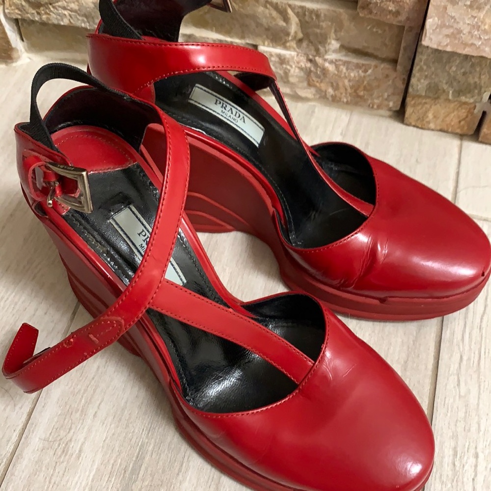 Prada women’s shoes Milano size 37 1/2,used